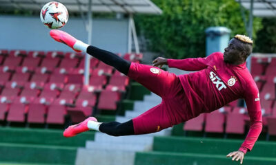 Galatasaray, Osimhen’in bonservisini alıyor mu? Napoli’den açıklama geldi